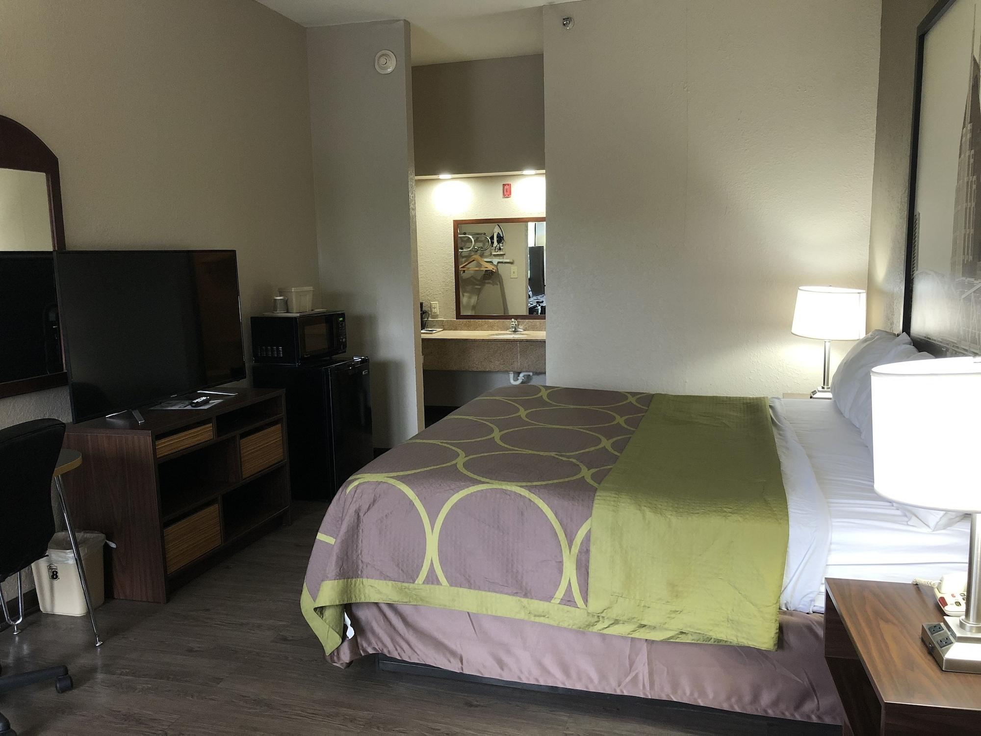Super 8 By Wyndham Columbia Hotel Ngoại thất bức ảnh