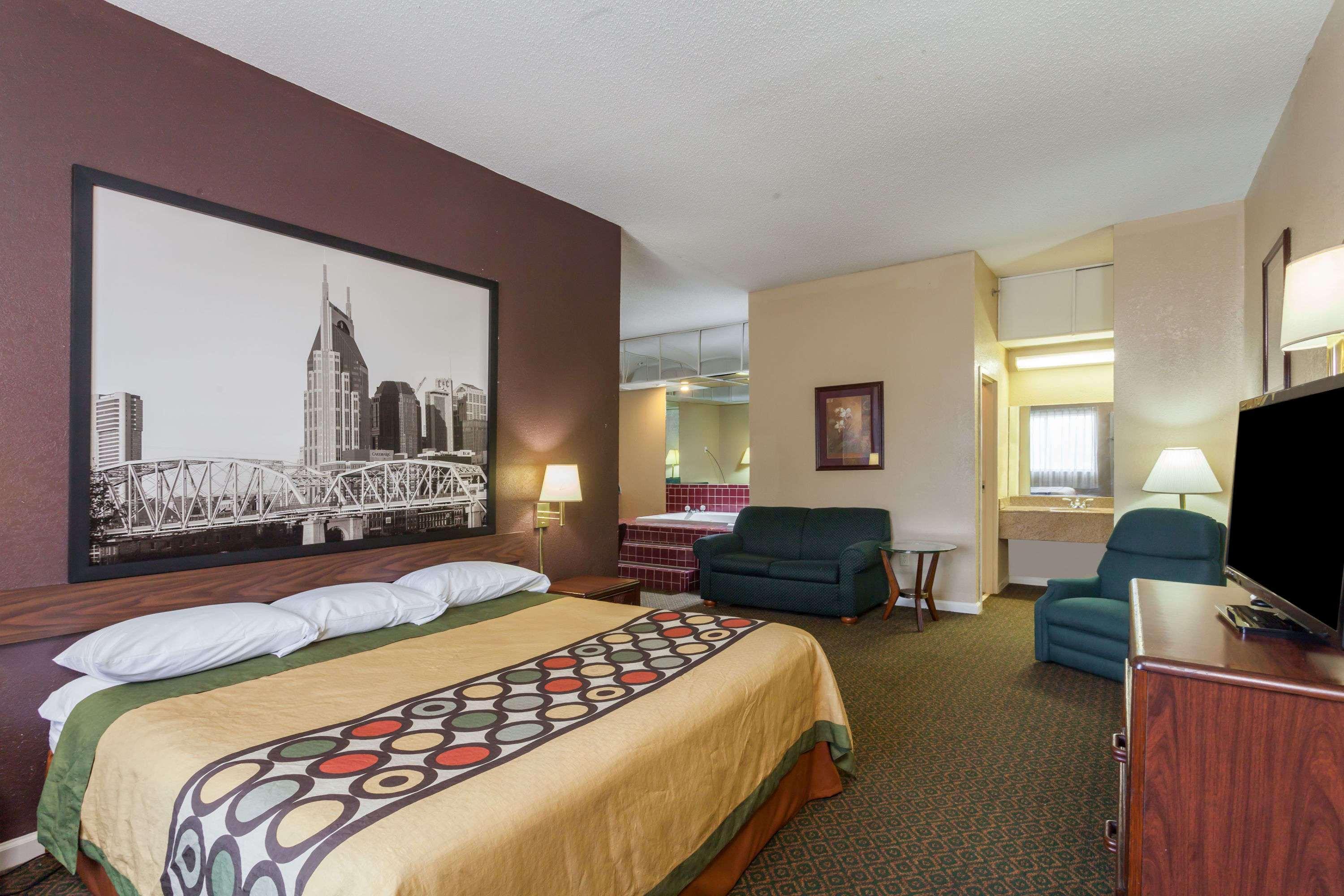 Super 8 By Wyndham Columbia Hotel Ngoại thất bức ảnh