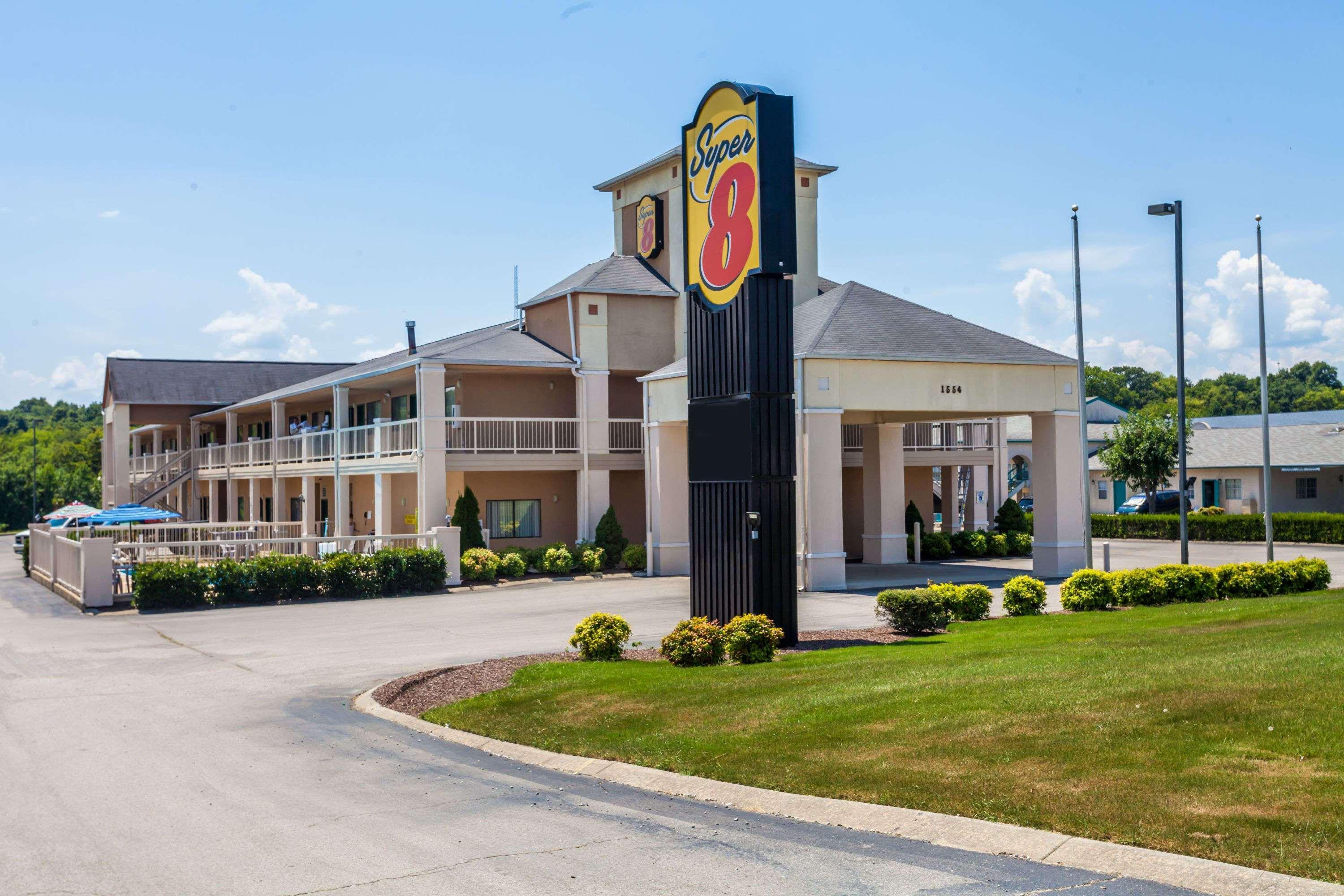 Super 8 By Wyndham Columbia Hotel Ngoại thất bức ảnh