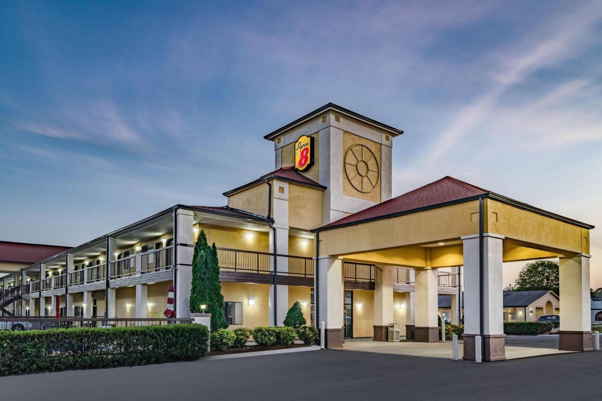 Super 8 By Wyndham Columbia Hotel Ngoại thất bức ảnh
